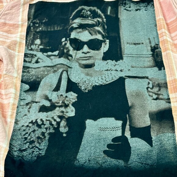 ~~Audrey Hepburn Unique Womens XL Hepburn with sunglasses DICKIES Flannel Shirt - Picture 6 of 6